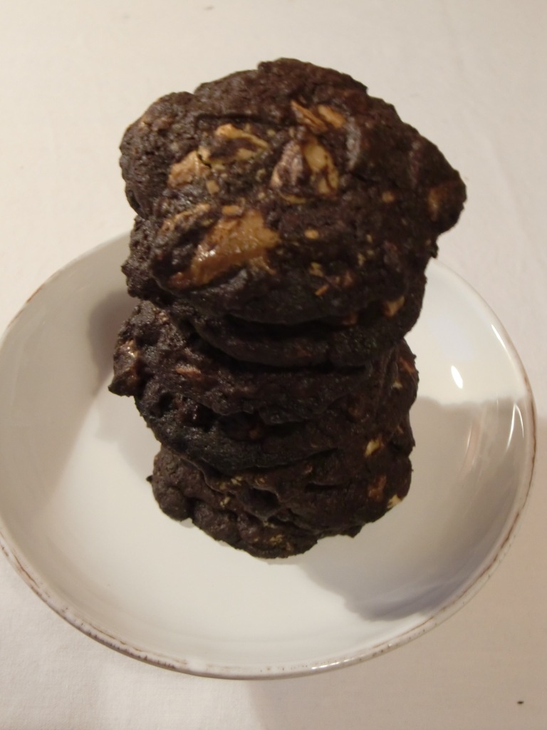 Knusper, Knusper: Double Chocolate Chip Cookies mit weißer Schokolade ...